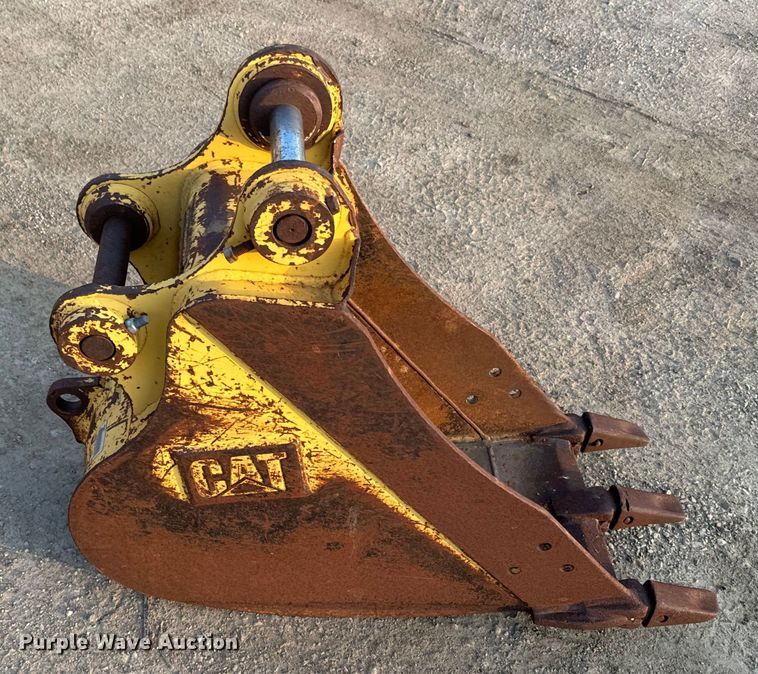 image for item EK1348 Caterpillar excavator bucket