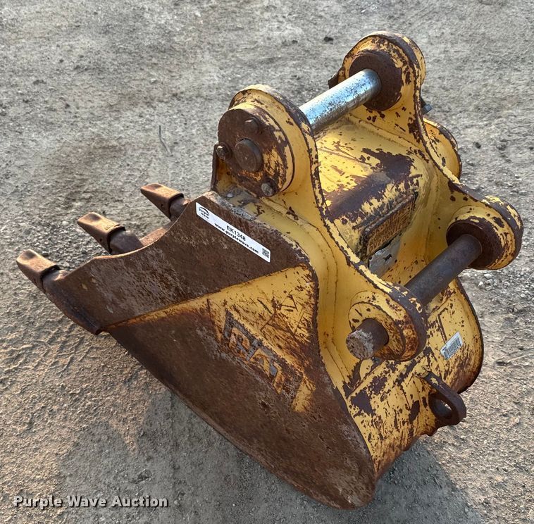 image for item EK1348 Caterpillar excavator bucket