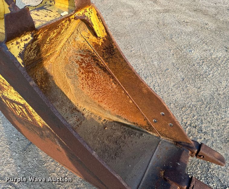 image for item EK1348 Caterpillar excavator bucket