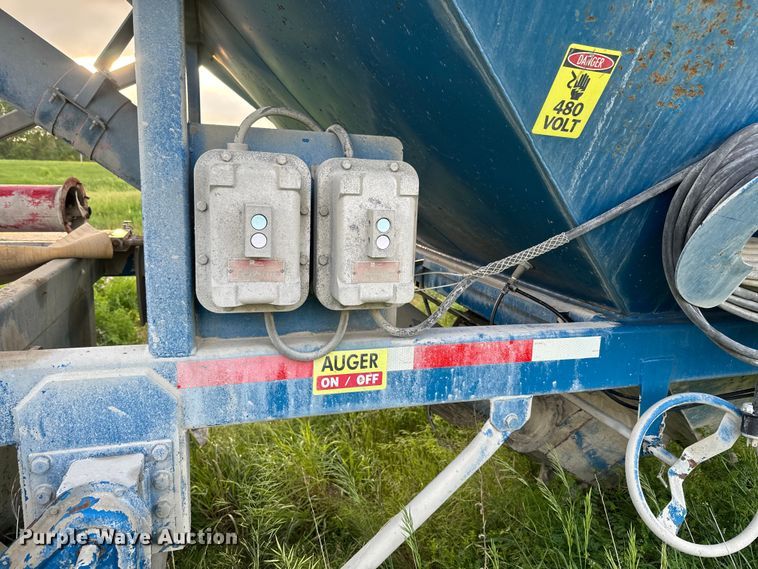 image for item EK1350 2013 CT Fabrication FAS/39 tank trailer