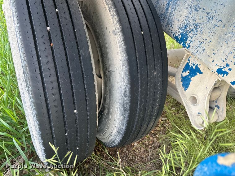 image for item EK1350 2013 CT Fabrication FAS/39 tank trailer