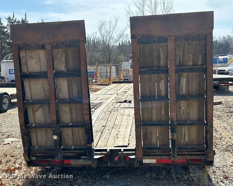 image for item EK4141 2013 Felling FT-40-2 TA tilt deck equipment trailer