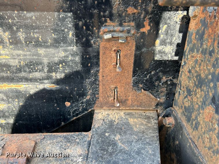 image for item EK4141 2013 Felling FT-40-2 TA tilt deck equipment trailer