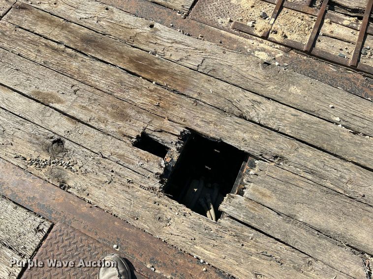 image for item EK4141 2013 Felling FT-40-2 TA tilt deck equipment trailer