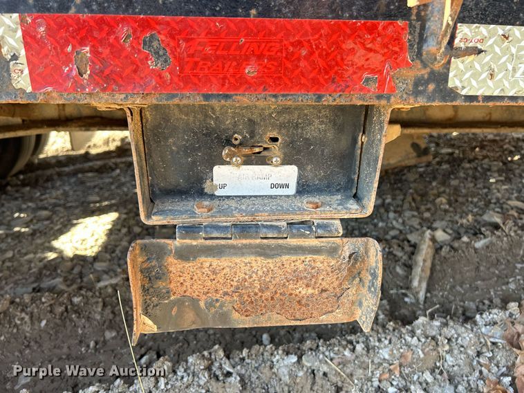 image for item EK4141 2013 Felling FT-40-2 TA tilt deck equipment trailer