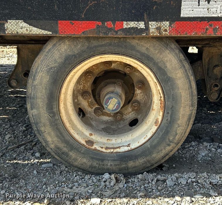 image for item EK4141 2013 Felling FT-40-2 TA tilt deck equipment trailer