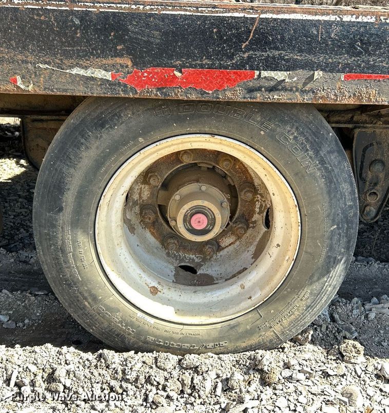 image for item EK4141 2013 Felling FT-40-2 TA tilt deck equipment trailer