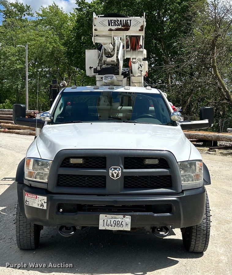 image for item EK4618 2014 Dodge  Ram 5500HD bucket truck