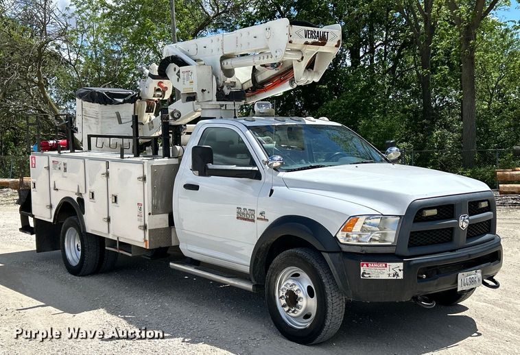 image for item EK4618 2014 Dodge  Ram 5500HD bucket truck