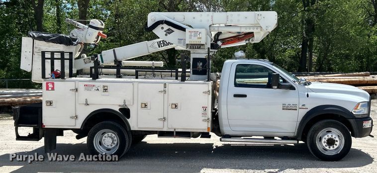 image for item EK4618 2014 Dodge  Ram 5500HD bucket truck