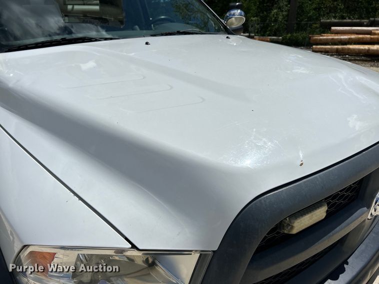 image for item EK4618 2014 Dodge  Ram 5500HD bucket truck