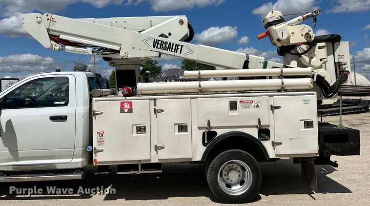 image for item EK4618 2014 Dodge  Ram 5500HD bucket truck