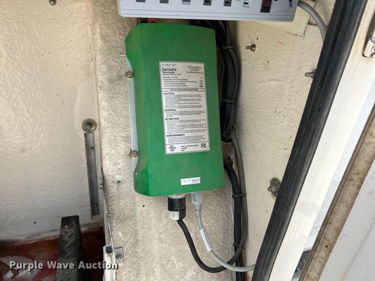 image for item EK4618 2014 Dodge  Ram 5500HD bucket truck