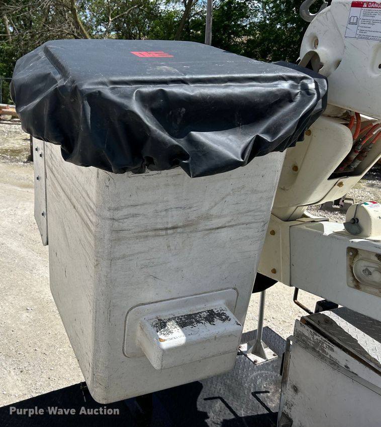 image for item EK4618 2014 Dodge  Ram 5500HD bucket truck