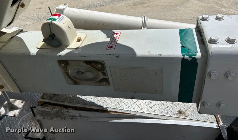 image for item EK4618 2014 Dodge  Ram 5500HD bucket truck