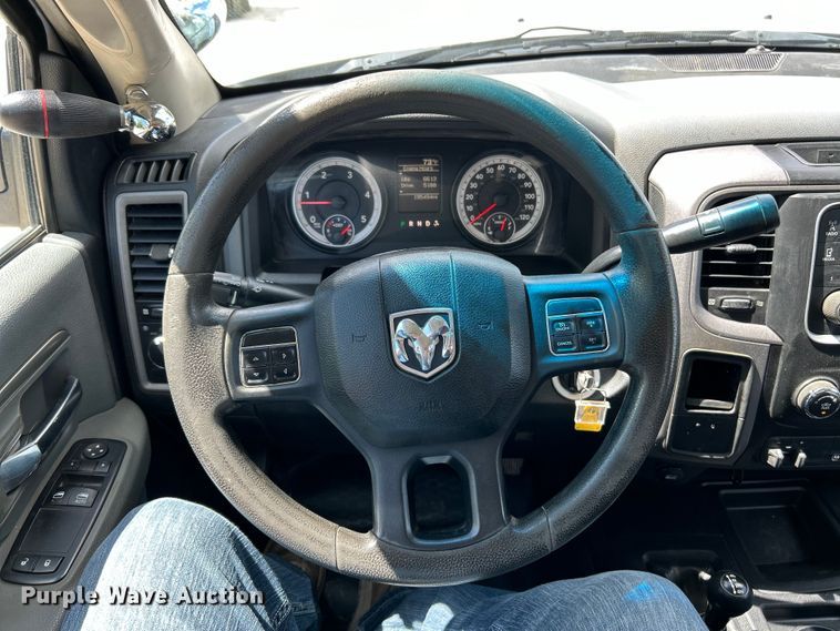 image for item EK4618 2014 Dodge  Ram 5500HD bucket truck