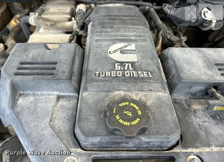 image for item EK4618 2014 Dodge  Ram 5500HD bucket truck