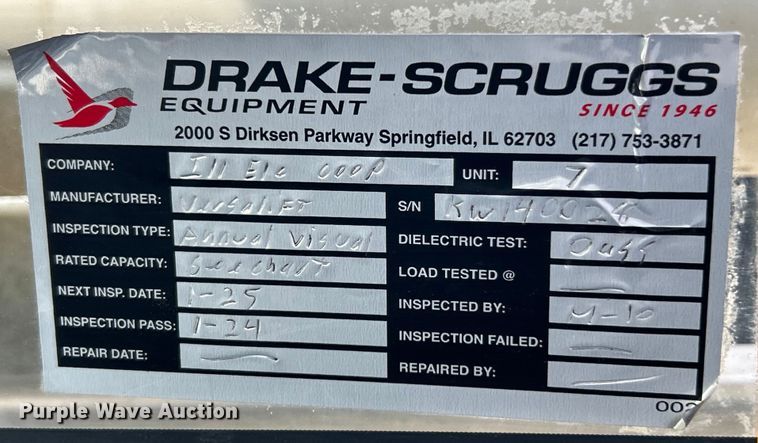 image for item EK4618 2014 Dodge  Ram 5500HD bucket truck