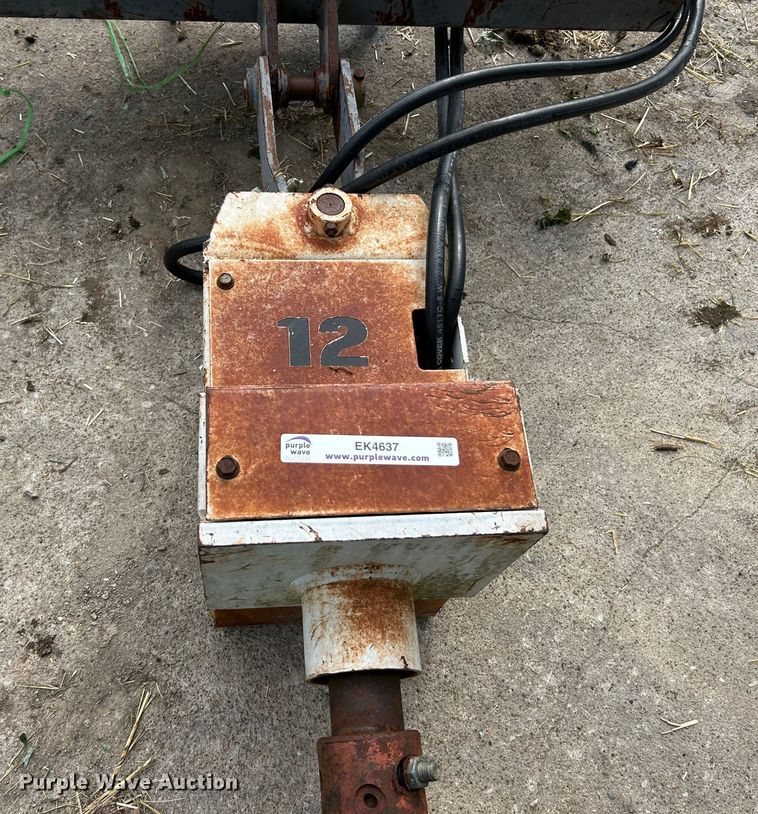 image for item EK4637 Bobcat 12 skid steer auger