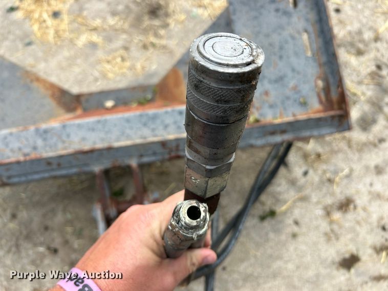 image for item EK4637 Bobcat 12 skid steer auger