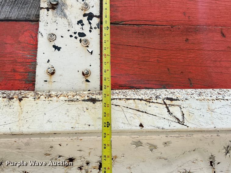 image for item EK4653 2000 Sterling L-Line dump truck