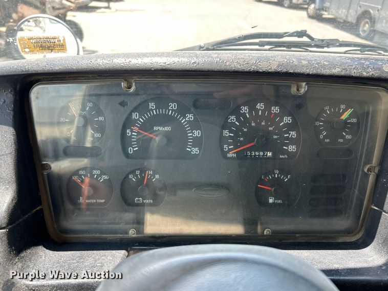 image for item EK4653 2000 Sterling L-Line dump truck