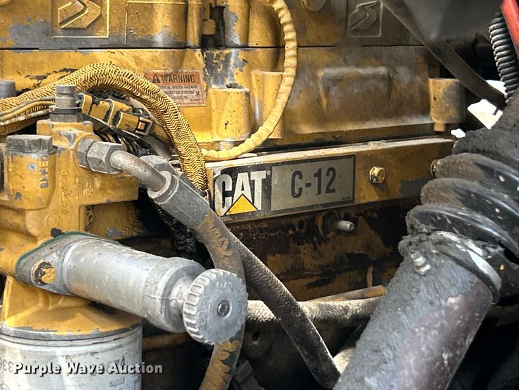 image for item EK4653 2000 Sterling L-Line dump truck