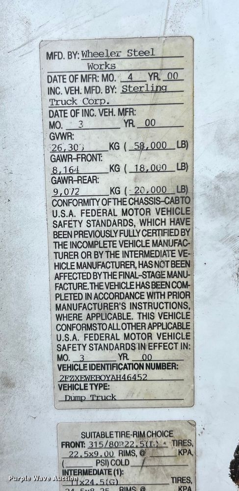 image for item EK4653 2000 Sterling L-Line dump truck