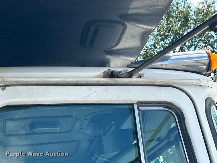 image for item EK4654 1999 Mack DM690S dump truck