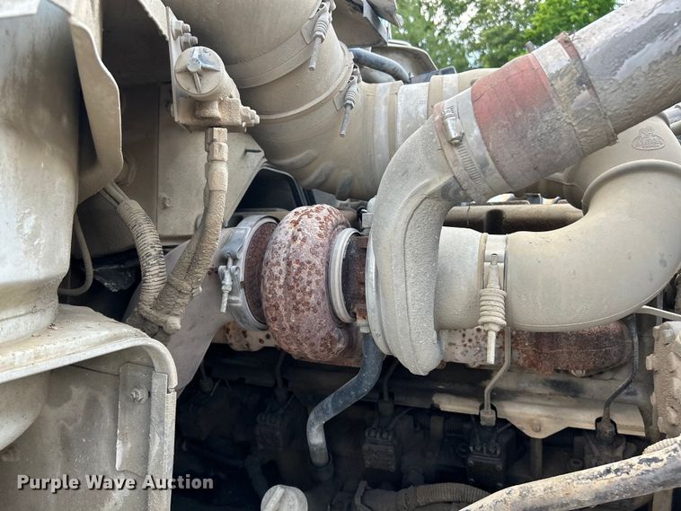 image for item EK4654 1999 Mack DM690S dump truck