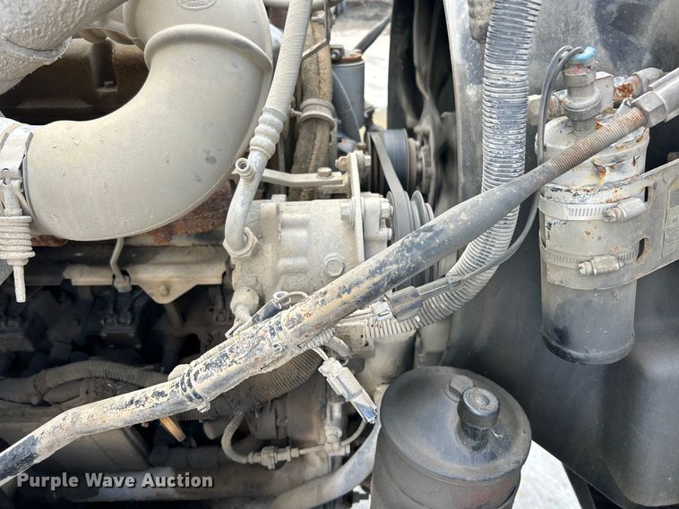 image for item EK4654 1999 Mack DM690S dump truck