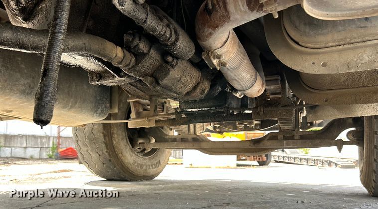 image for item EK4654 1999 Mack DM690S dump truck