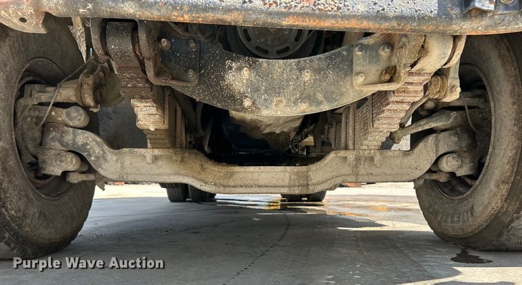 image for item EK4654 1999 Mack DM690S dump truck