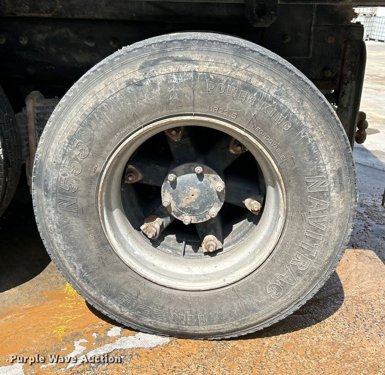 image for item EK4654 1999 Mack DM690S dump truck