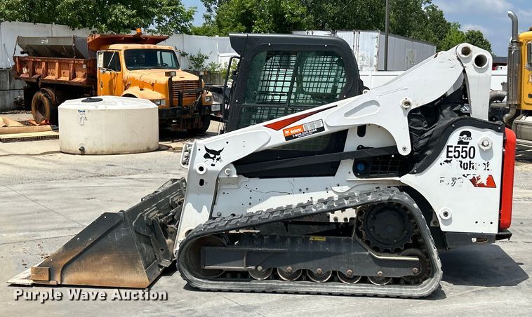 image for item EK4656 2020 Bobcat T770 tracked skid steer loader