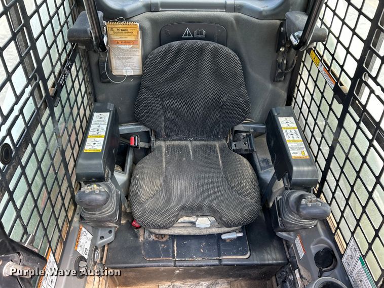 image for item EK4656 2020 Bobcat T770 tracked skid steer loader