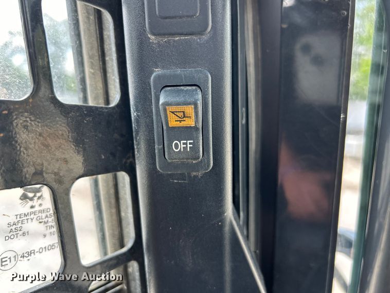 image for item EK4656 2020 Bobcat T770 tracked skid steer loader