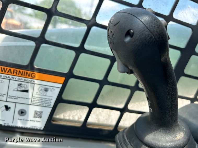 image for item EK4656 2020 Bobcat T770 tracked skid steer loader