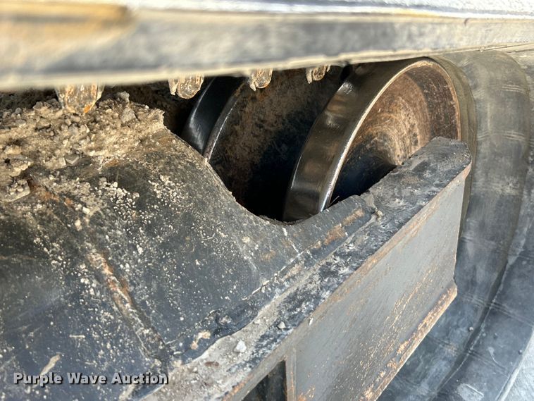 image for item EK4656 2020 Bobcat T770 tracked skid steer loader