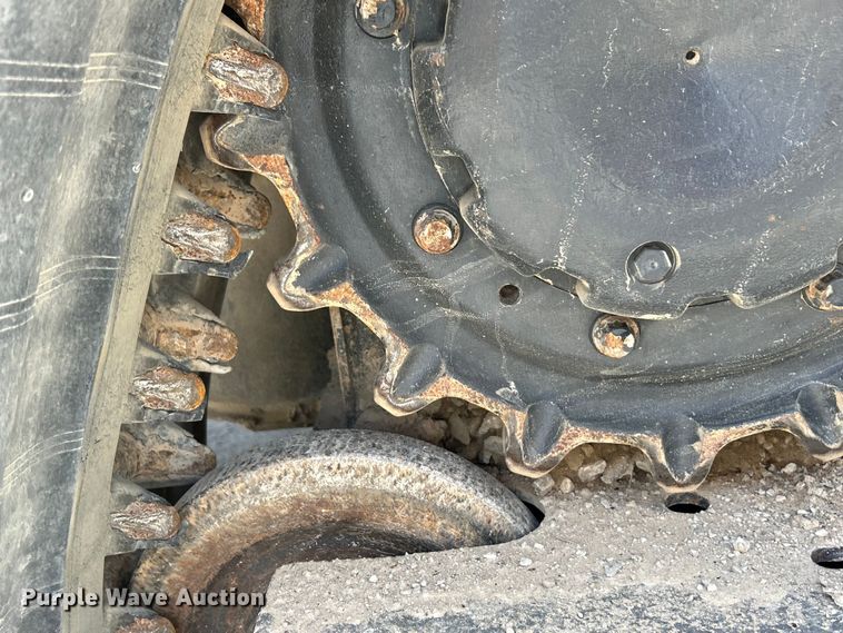 image for item EK4656 2020 Bobcat T770 tracked skid steer loader