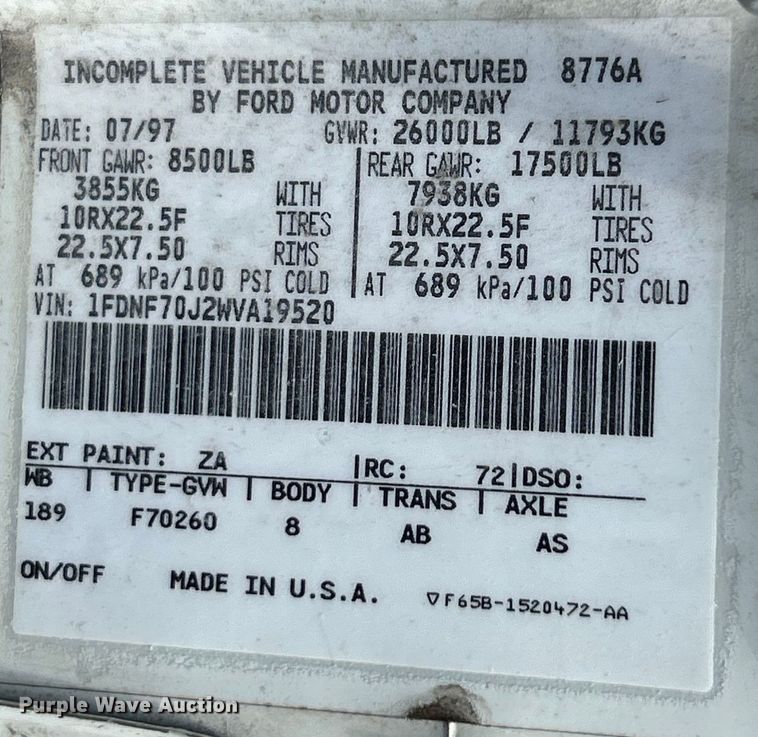 image for item EK4657 1998 Ford F700 flatbed truck