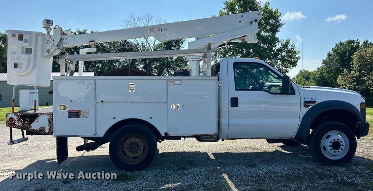 image for item EK4664 2009 Ford F450 Super Duty XL bucket truck