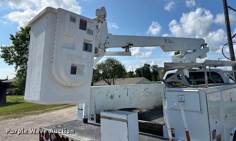 image for item EK4664 2009 Ford F450 Super Duty XL bucket truck