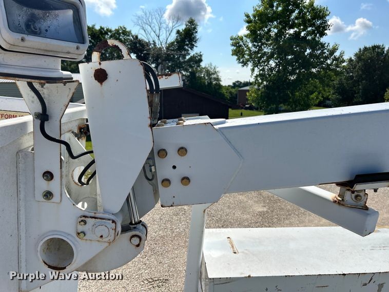 image for item EK4664 2009 Ford F450 Super Duty XL bucket truck