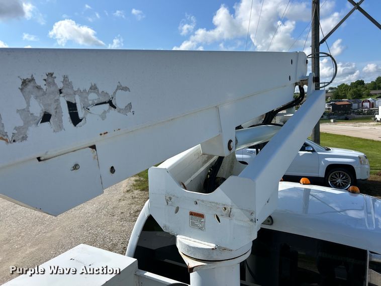 image for item EK4664 2009 Ford F450 Super Duty XL bucket truck