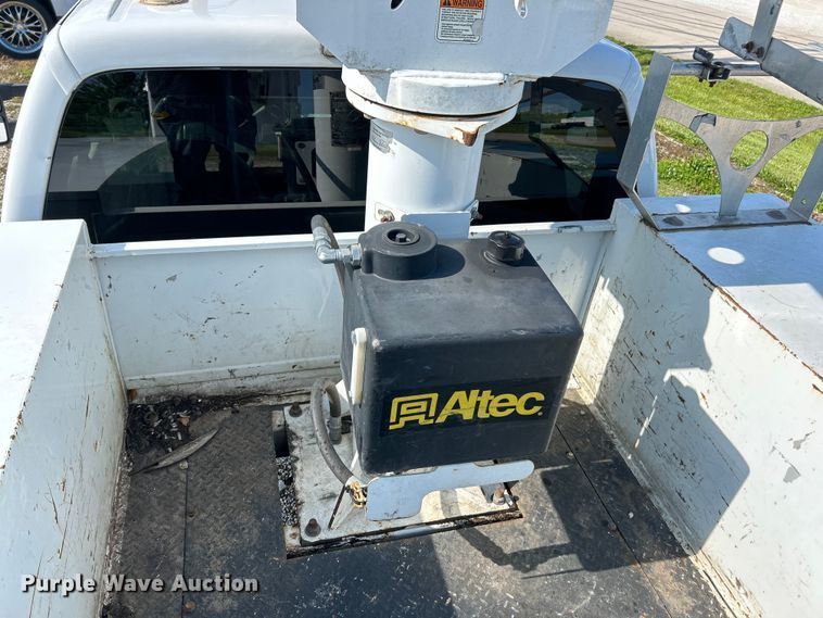 image for item EK4664 2009 Ford F450 Super Duty XL bucket truck