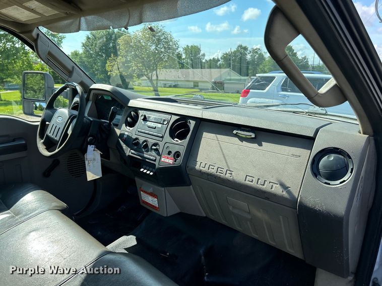 image for item EK4664 2009 Ford F450 Super Duty XL bucket truck