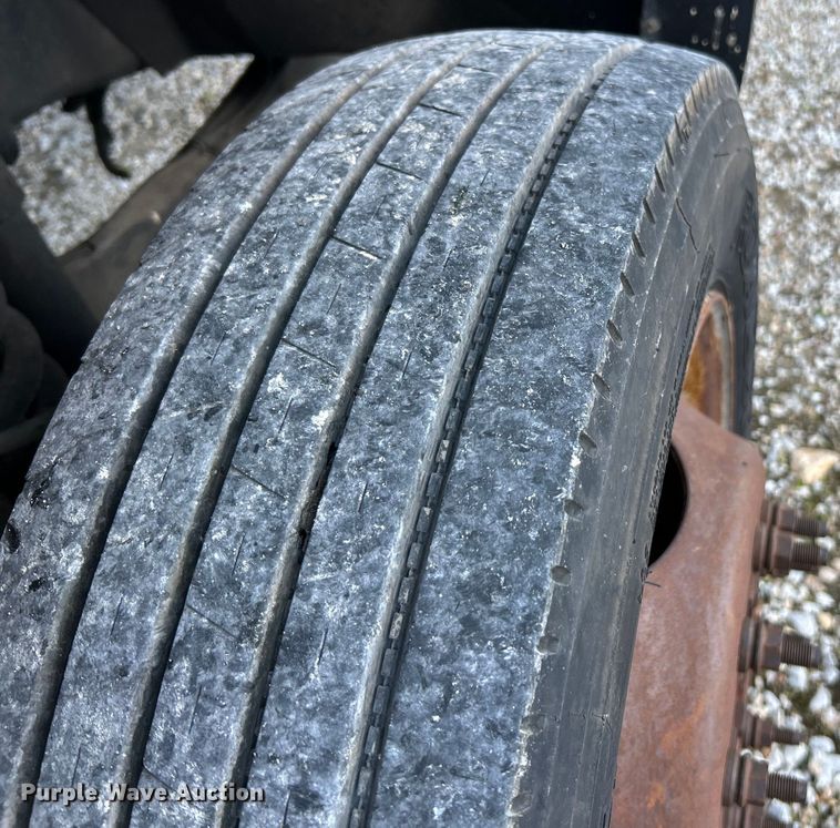 image for item EK4664 2009 Ford F450 Super Duty XL bucket truck