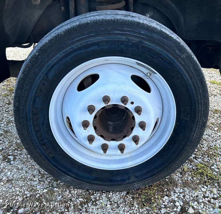 image for item EK4664 2009 Ford F450 Super Duty XL bucket truck