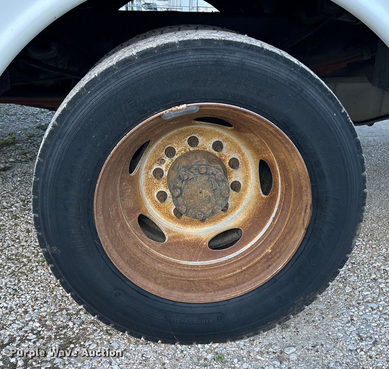 image for item EK4664 2009 Ford F450 Super Duty XL bucket truck